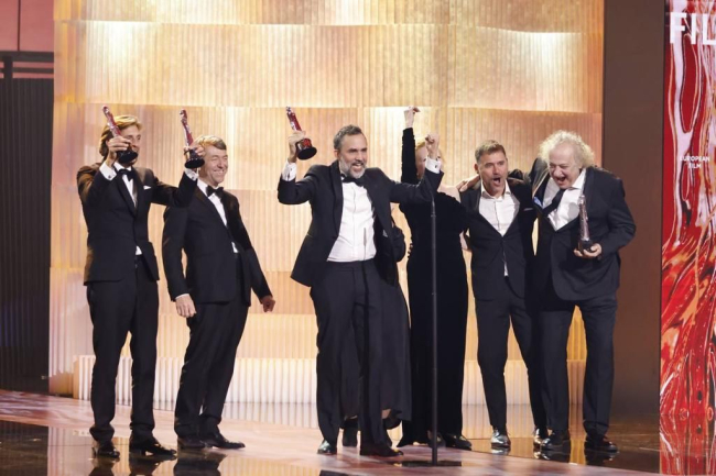 TRT ortak yapımı 'Hüzün Üçgeni'ne Avrupa'nın Oscar'ından 4 Ödül